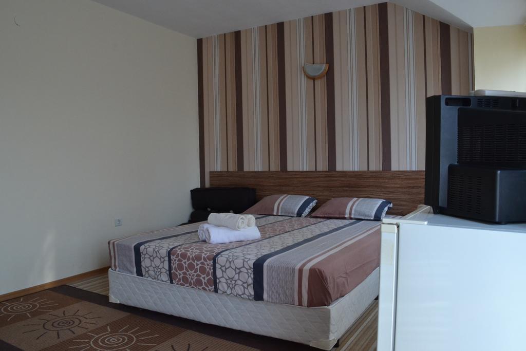 Stella Del Mare Guest House Naousa Oda fotoğraf