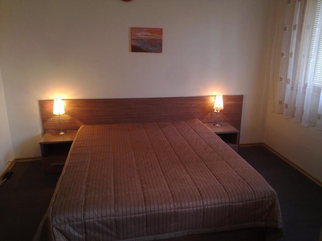 Stella Del Mare Guest House Naousa Oda fotoğraf